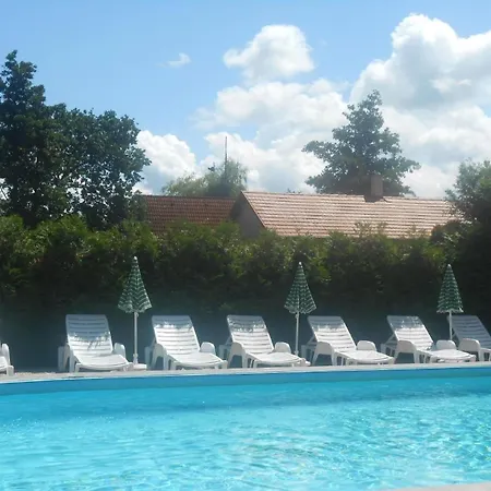 Hotel Mit Pool, Wlan, Spielplatz Direkt Am *