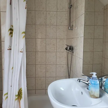 Hotel Mit Pool, Wlan, Spielplatz Direkt Am *