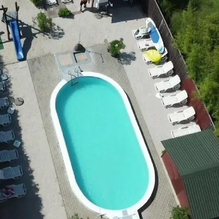 Mit Pool, Wlan, Spielplatz Direkt Am * Balatonfenyves